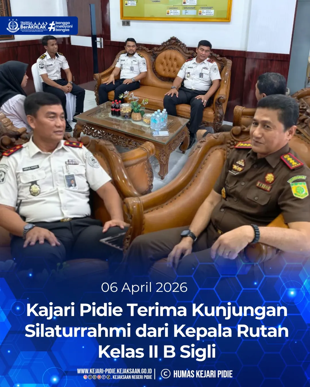 Kajari Pidie terima kunjungan silaturahmi dari Kepala Rumah Tahanan Negara (Rutan) Kelas II B Sigli 1 SnapInsta.to 659795101 18201569734344261 705698914944088803 n 1